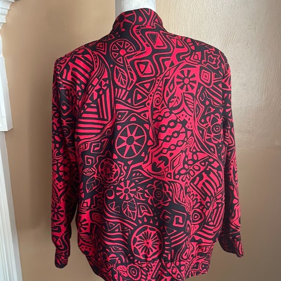 Red and Black Abstract Jacket Medium Petite - Picture 3 of 3